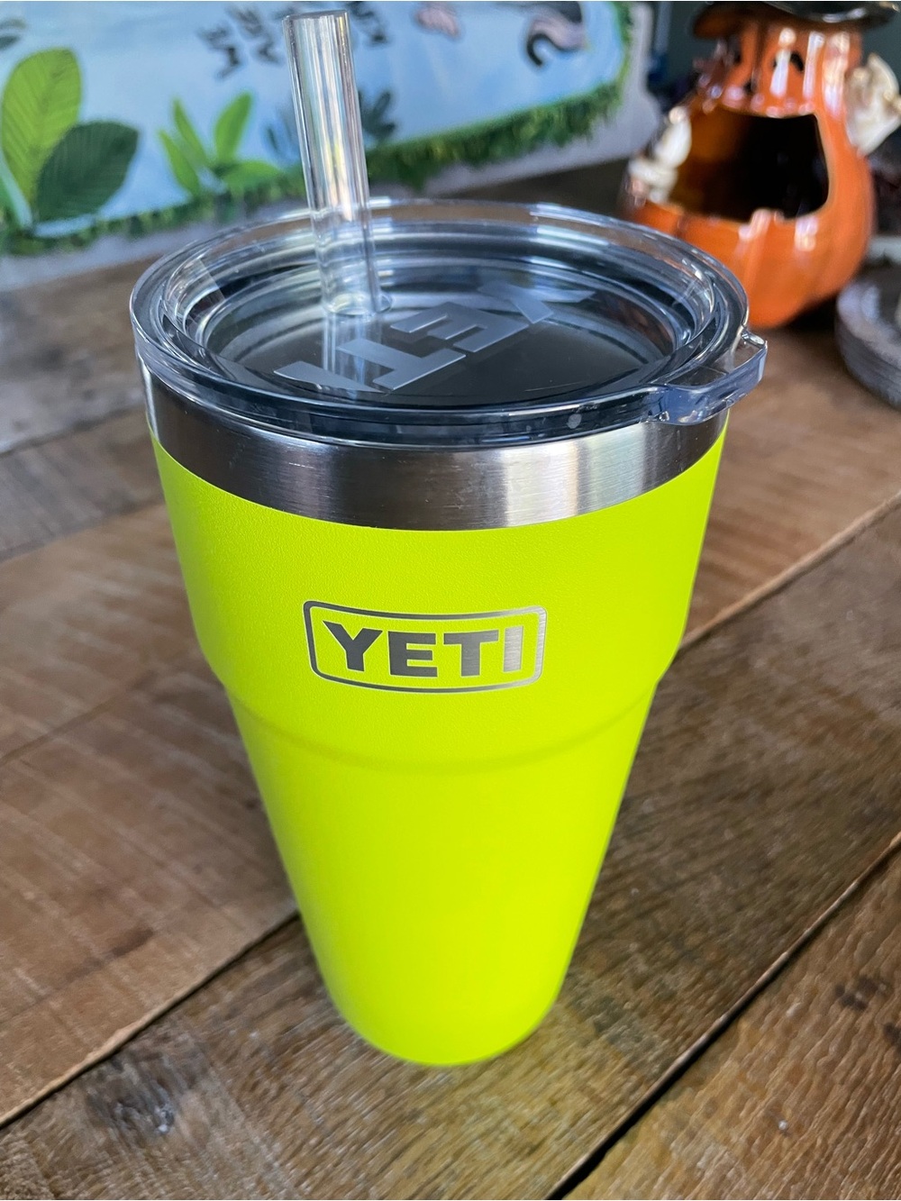YETI 30oz Rambler Stackable Tumbler Retired Chartreuse Green with Straw Lid